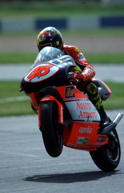 1998年:意大利IP润滑油赞助罗西参加250cc比赛
