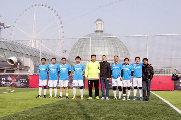 IP中国赞助神鹰常青藤球队参加第二场索福德中国业余足球联赛